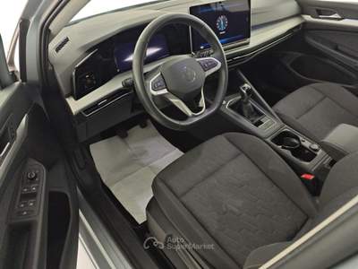 Volkswagen Golf 2.0 TDI 115 CV SCR Life Argento usata Capua