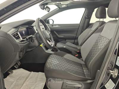 Volkswagen Taigo 1.0 TSI 115 CV R-Line Nero usata Capua
