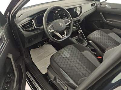 Volkswagen Taigo 1.0 TSI 115 CV R-Line Nero usata Capua