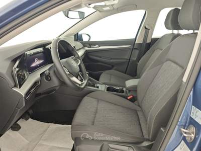 Volkswagen Golf 2.0 TDI 115 CV SCR Life Blu/Azzurro usata Capua