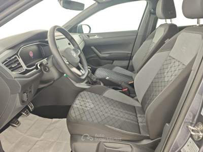 Volkswagen Taigo 1.0 TSI 115 CV R-Line Grigio usata Capua