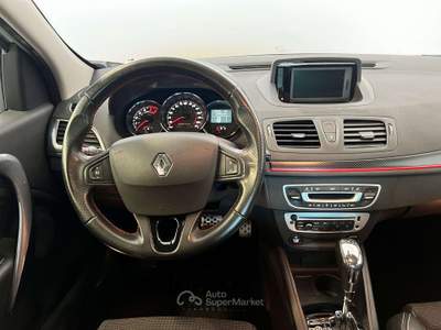 Renault Mégane Megane III 1.5 dci energy Gt Line 110cv edc FL Bianco usata MONTIRONE