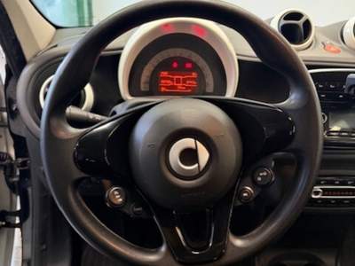 Smart ForFour SMART FORFOUR Bianco usata Giugliano in Campania