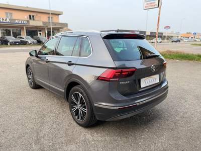 Volkswagen Tiguan VW Tiguan 2.0 TDI Executive #9766 Grigio usata Rottofreno