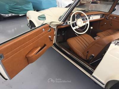 Mercedes-Benz SL 230SL PAGODA RESTAURO TOTALE Beige usata Medesano