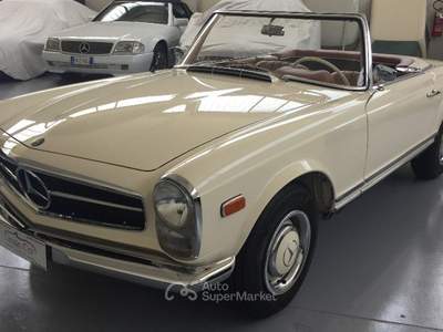 Mercedes-Benz SL 230SL PAGODA RESTAURO TOTALE Beige usata Medesano