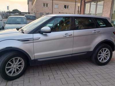 Land Rover Range Rover Evoque 141708 KM AUTOMATICA 4X4 Argento usata Follonica