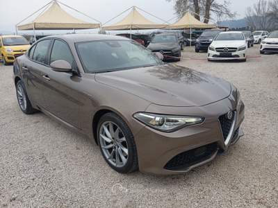 Alfa Romeo Giulia AT8 AWD Q4 Veloce Bronzo usata Ponzano Romano