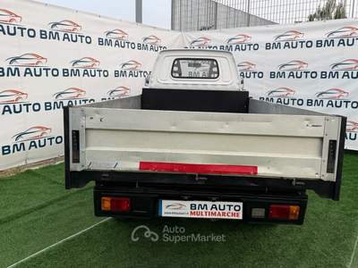 Piaggio Porter 1.3 BENZINA E GPL RUOTE GEMELLATE MAXXI CASSONE FISSO GRECAV 2.2 T Bianco usata Napoli