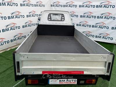 Piaggio Porter 1.3 BENZINA E GPL RUOTE GEMELLATE MAXXI CASSONE FISSO GRECAV 2.2 T Bianco usata Napoli