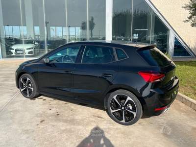 Seat Ibiza 5 porte FR possibilità noleggio no scoring Nero usata Gela