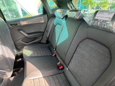 Seat Ibiza 5 porte FR possibilità noleggio no scoring Nero usata Gela