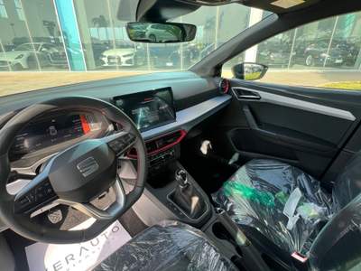 Seat Ibiza 5 porte FR possibilità noleggio no scoring Nero usata Gela