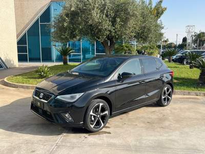 Seat Ibiza 5 porte FR possibilità noleggio no scoring Nero usata Gela