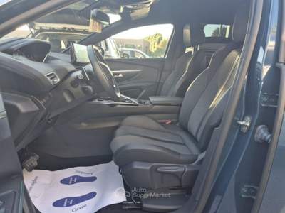 Peugeot 5008 BlueHDi 130 EAT8 Allure Pack #7 POSTI #VARI COLORI Blu/Azzurro usata Martellago