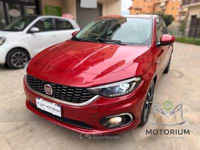 Fiat Tipo Tipo 5p 1.6 mjt Lounge s&amp;s 120cv Rosso usata Rende