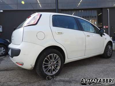 Fiat Punto Evo 1.4 5p. Dynamic GPL Bianco usata CORIANO