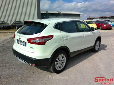 Nissan Qashqai  1.5 dCi Business Bianco usata Mogliano Veneto