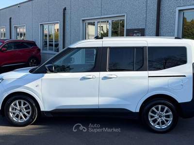 Ford Tourneo Courier II 1.0 ecoboost Titanium powershift 125cv PROMO FI Bianco usata Verona