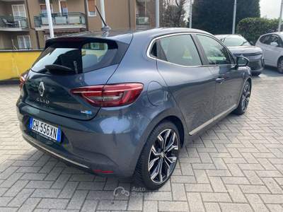 Renault Clio Clio V 1.6 hybrid Intens 140cv auto Grigio usata Arcore