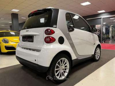 Smart ForTwo fortwo 1000 52 kW coupé pulse Bianco usata Moncalieri