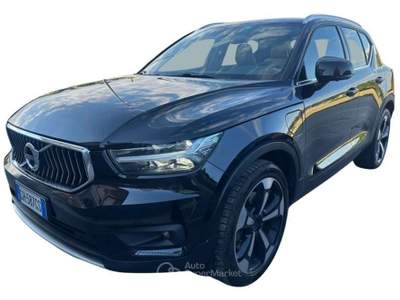 Volvo XC40 T5 Recharge Plug-in Hybrid Inscription Expression Nero usata Rivignano Teor
