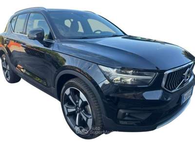 Volvo XC40 T5 Recharge Plug-in Hybrid Inscription Expression Nero usata Rivignano Teor