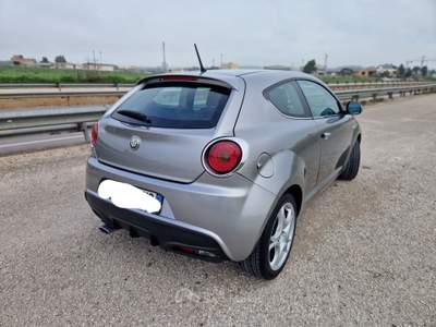 Alfa Romeo MiTo Distinctive Sport Pack Argento usata Gravina in Puglia