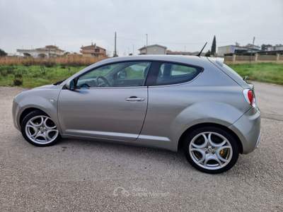 Alfa Romeo MiTo Distinctive Sport Pack Argento usata Gravina in Puglia