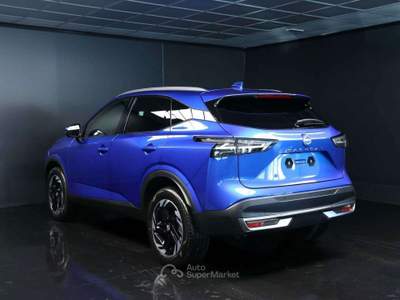 Nissan Qashqai 158CV MHEV Xtronic N-Connecta Blu/Azzurro usata Novara