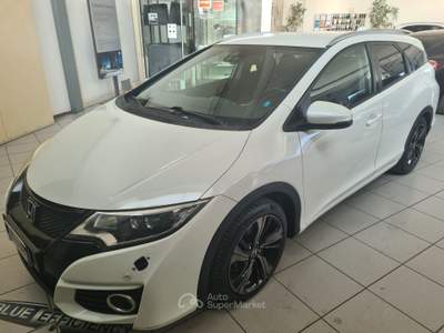 Honda Civic 1.6 i-DTEC Elegance Navi usata Parma