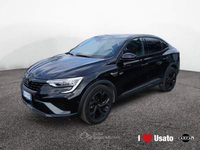 Renault Arkana 2021 1.6 E-Tech full hybrid E-Tech Engineered 145cv Nero usata Roma