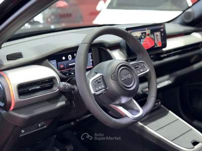 Jeep Avenger 1.2 MHEV e-Hybrid Turbo Summit Nero usata Cornate D'adda