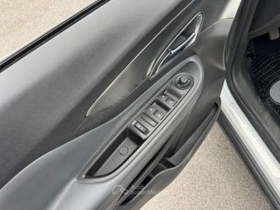 Opel Mokka 1.7 CDTI Cosmo 130cv Start&Stop 4x4 Bianco usata San Giuseppe Vesuviano