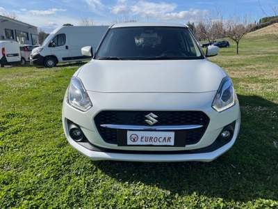 Suzuki Swift 1.2 Hybrid Top Bianco usata Monte Porzio