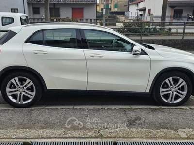 Mercedes-Benz GLA CDI Automatic Sport Bianco usata Trebaseleghe