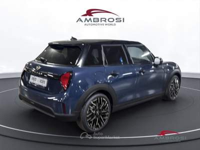 MINI Cooper 5 porte   C Favoured M Blu/Azzurro usata Corciano