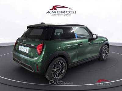 MINI Cooper 3 porte   C Favoured Verde usata Corciano
