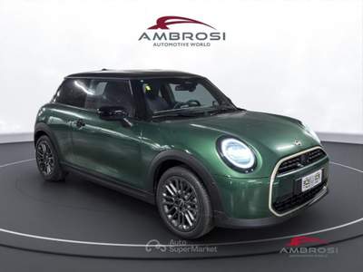 MINI Cooper 3 porte   C Favoured Verde usata Corciano