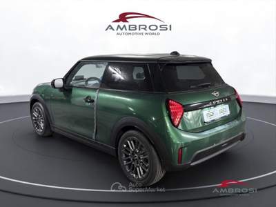 MINI Cooper 3 porte   C Favoured Verde usata Corciano