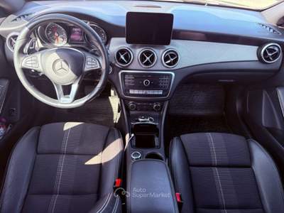 Mercedes-Benz CLA d Automatic Premium Nero usata Stra