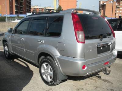 Nissan X-Trail 4x4 Argento usata Frosinone