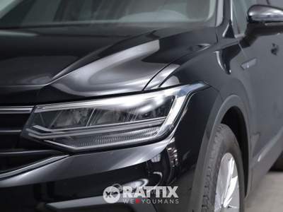 Volkswagen Tiguan tiguan 2.0 tdi life 122cv Nero usata Barzago