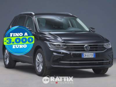 Volkswagen Tiguan tiguan 2.0 tdi life 122cv Nero usata Barzago