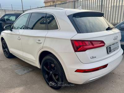 Audi Q5 2.0 TDI 190 CV quattro S tronic Sport Bianco usata Castellammare di Stabia