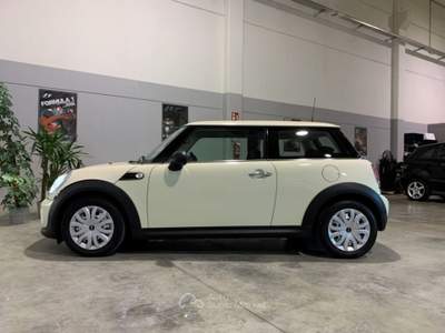 MINI One 1.6 16V One 72kW Beige usata Breganze
