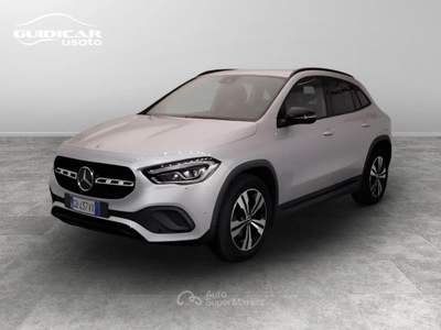 Mercedes-Benz GLA 200 Sport Plus 7G-DCT Argento usata Lucca
