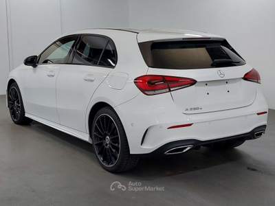 Mercedes-Benz Classe A 2021 Mercedes-Benz A250E AMG LINE 8G DCT 360°CAM Bianco usata Gandosso