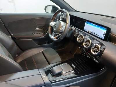 Mercedes-Benz Classe A 2021 Mercedes-Benz A250E AMG LINE 8G DCT 360°CAM Bianco usata Gandosso