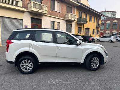 Mahindra XUV500 Mahindra 2.2 td 7 posti 4x4 Bianco usata Rivoli